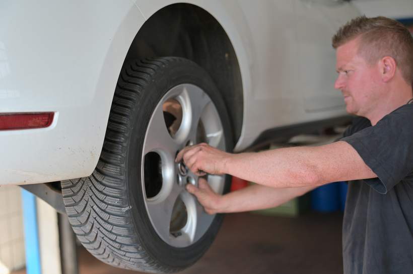 Reifenservice und Radwechsel bei Auto Vögerl in Dantersdorf bei Velburg